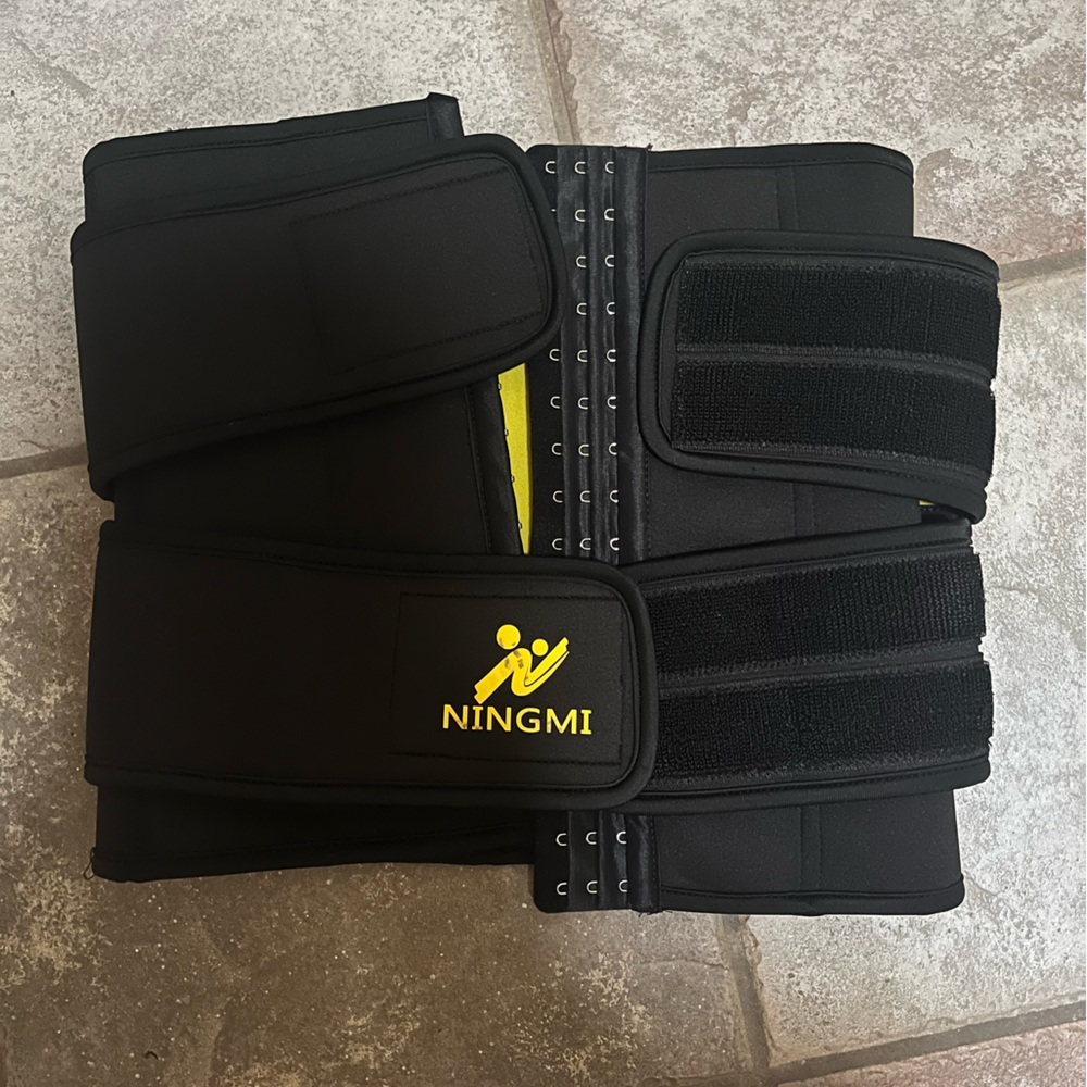 Waist trainer